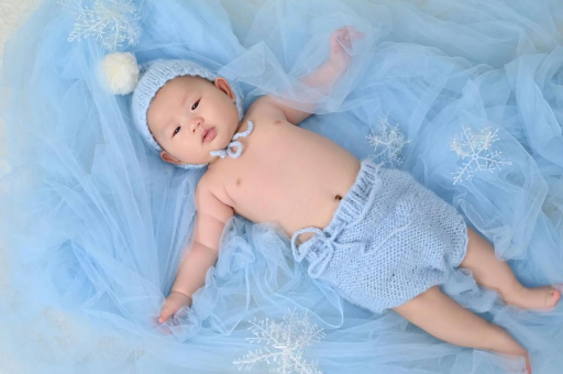 南漳宝宝吐奶频繁怎么回事 南漳宝宝吐奶频繁怎么回事